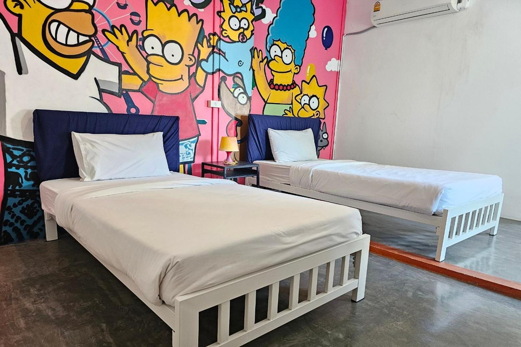 BW Thai Art Style Hotel Bangkok Bagian luar foto