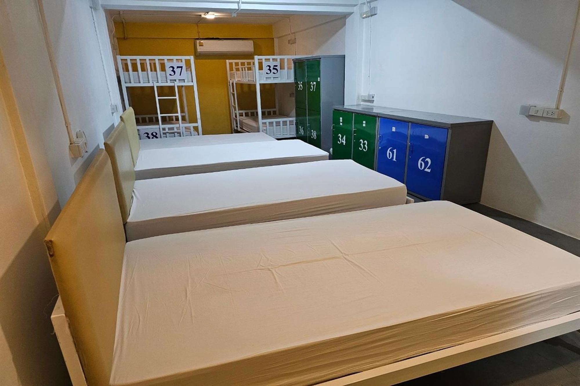 BW Thai Art Style Hotel Bangkok Bagian luar foto