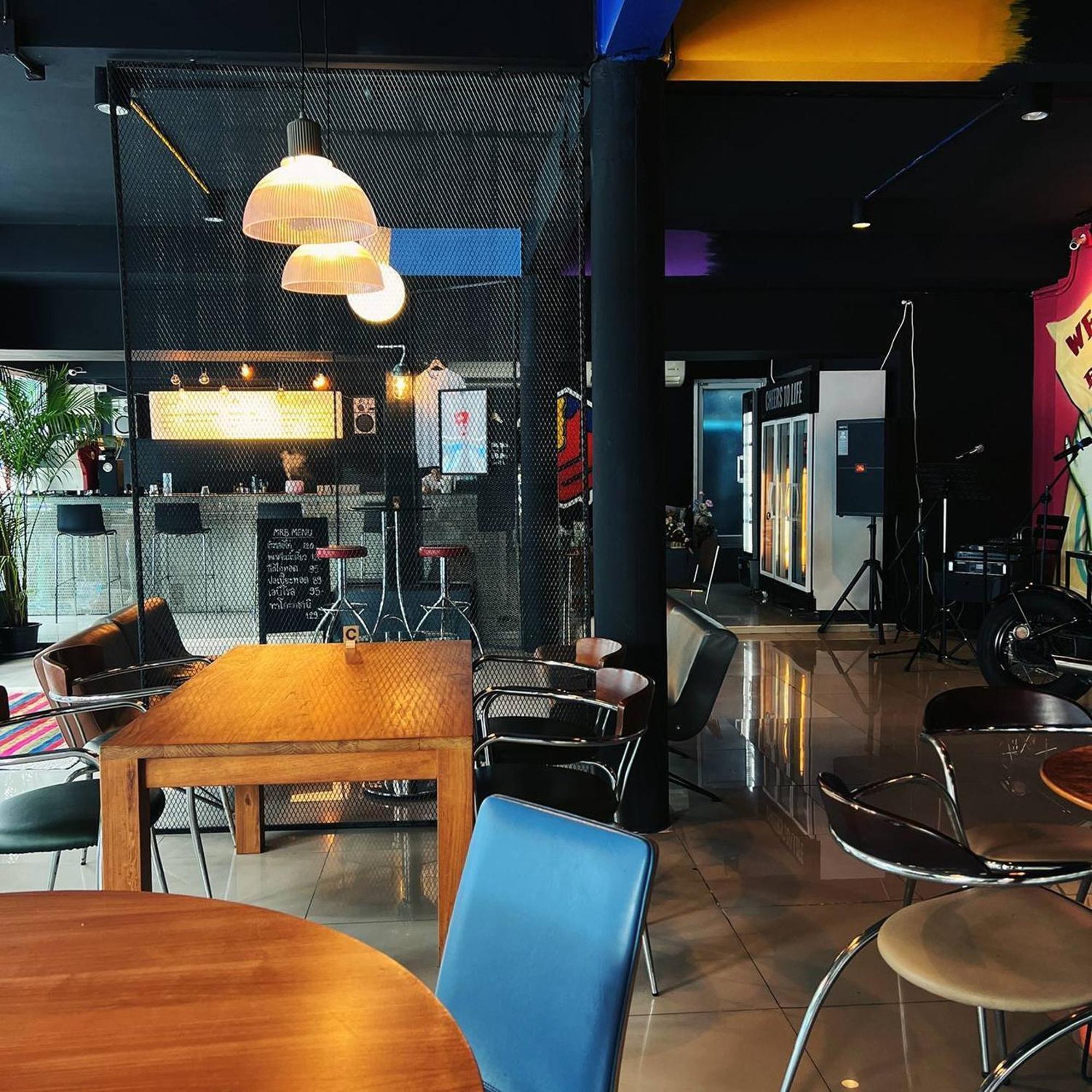 BW Thai Art Style Hotel Bangkok Bagian luar foto