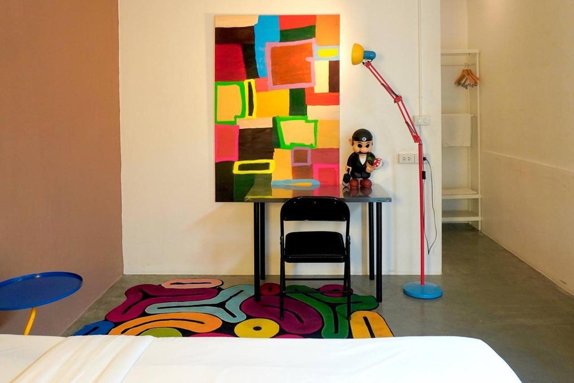BW Thai Art Style Hotel Bangkok Bagian luar foto